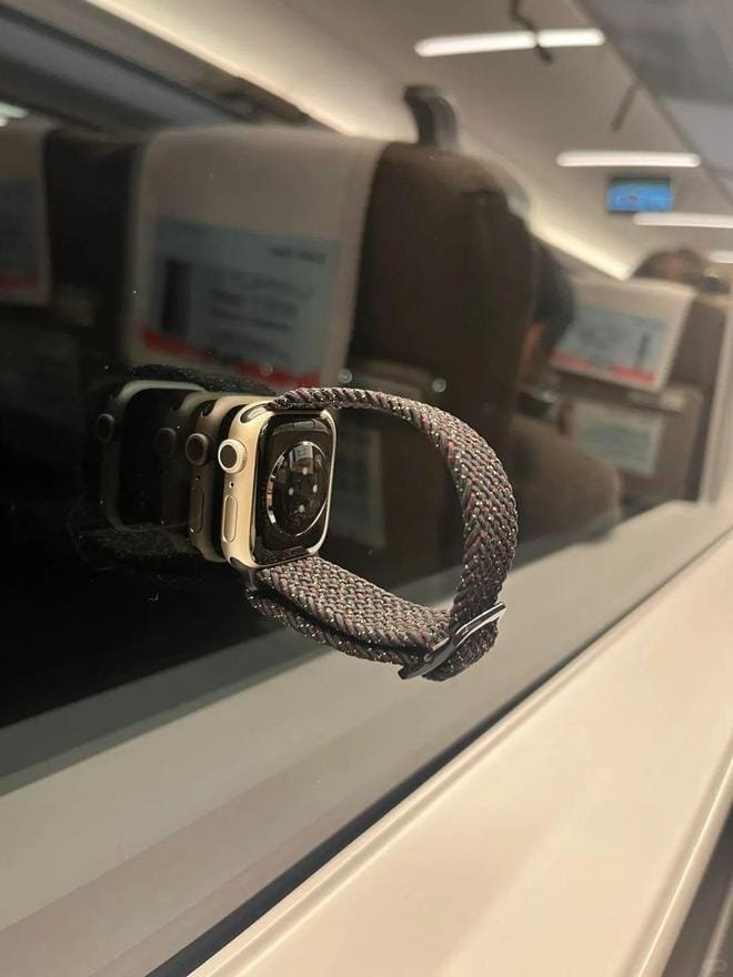 高铁车窗成苹果手表噩梦！