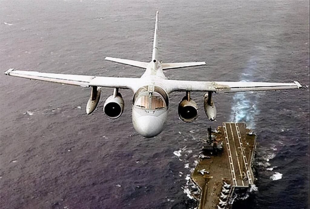 中美94年黄海对峙，核潜艇被困72小时，苏27预备与F14同归于尽 