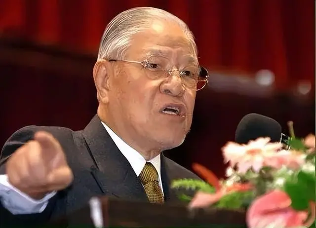 96年台海危机：解放军三军陈兵海峡，演习之前，一线战士写下遗书