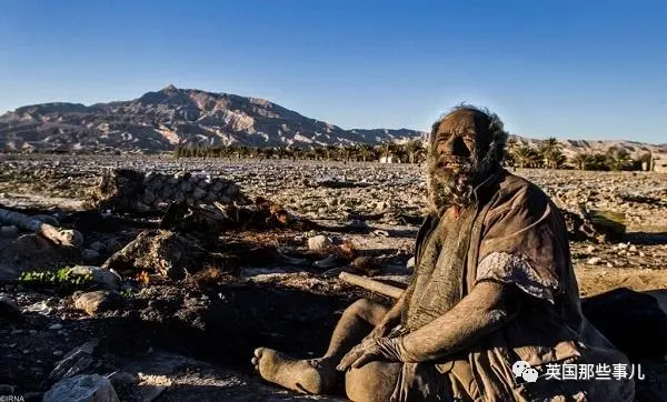 “全球最脏的人”终于洗了67年来第一个澡，结果，洗完就去世了……