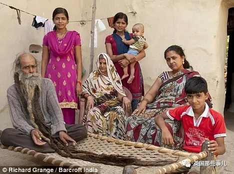 “全球最脏的人”终于洗了67年来第一个澡，结果，洗完就去世了……