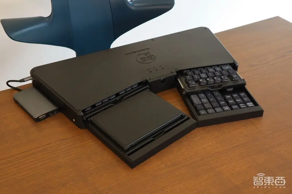 CES十大最酷黑科技：机器人、家电整活脑洞大开，有亿点点抽象 